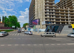 На перекрестке в центре Краснодара изменят схему дорожного движения 