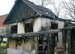 Под Новороссийском погиб пенсионер во время пожара в его доме