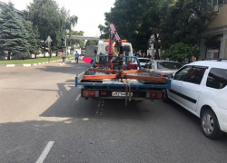 В Краснодаре жители предложили эвакуировать эвакуаторы