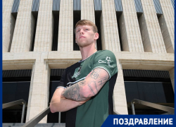 Защитник ФК «Краснодар» Виталий Стежко отмечает особенный день