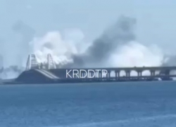 Украина 12 августа атаковала Крымский мост: ракета сбита