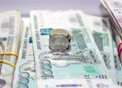 Интернет-мошенницу оставили на свободе за обман четверых краснодарцев