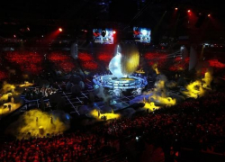 "Дерзайте!" - Владимир Путин дал старт Всемирному фестивалю молодежи в Сочи