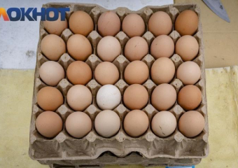 Стоимость колеблется от производителя: что в Краснодаре с ценами на яйца в преддверии Пасхи 