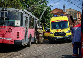 ДТП с пострадавшими парализовало движение троллейбусов в Краснодаре