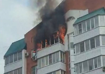 На улице Сормовской в Краснодаре сгорела квартира на девятом этаже