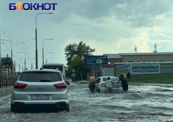 «Никогда этого не было, и вот опять»: Краснодар тонет после дождей на протяжении почти всей своей истории 