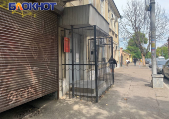В Краснодаре мужчина пытался поджечь военкомат