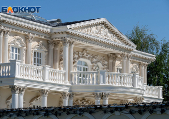 В Краснодаре владелец дворца опроверг его продажу за 650 млн рублей