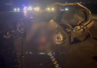 На Кубани грузовик протаранил вылетевшую на встречку легковушку