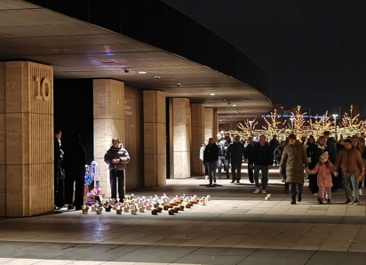 «Бизнесмены» превратили территорию у стадиона в парке Галицкого в базар