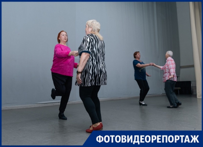 «Танцую с искусственным клапаном на сердце»: бабушки из Краснодара круто изменили свою жизнь на пенсии