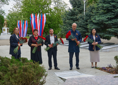 Компания ССК выполнила благоустройство сквера ко Дню Победы