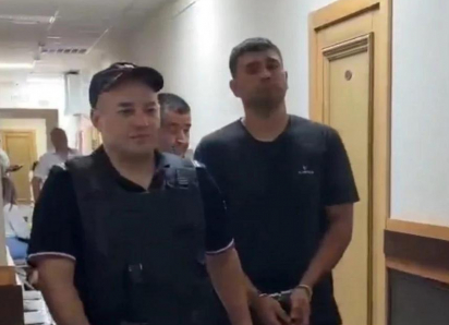 Въехавшего в толпу пешеходов водителя грузовика отправили в СИЗО 
