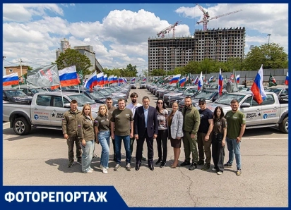 50 пикапов для передовой: ССК и Народный фронт передали военным технику высокой проходимости