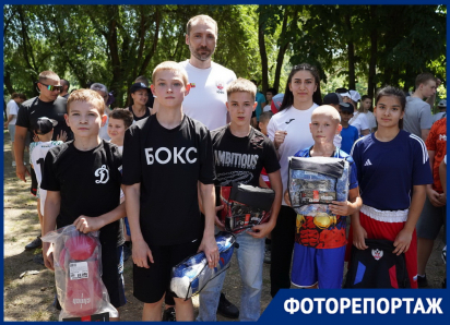 В Краснодаре для юных спортсменов организовали открытую тренировку с чемпионкой мира по боксу