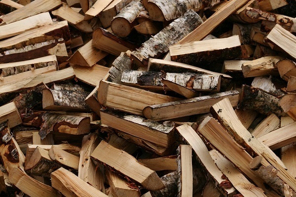 В Туапсинском районе льготников обеспечат дровами на зиму