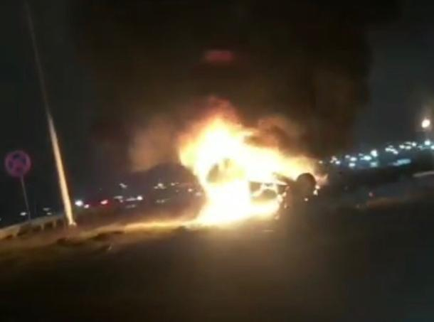 На трассе в Краснодаре сгорел автомобиль