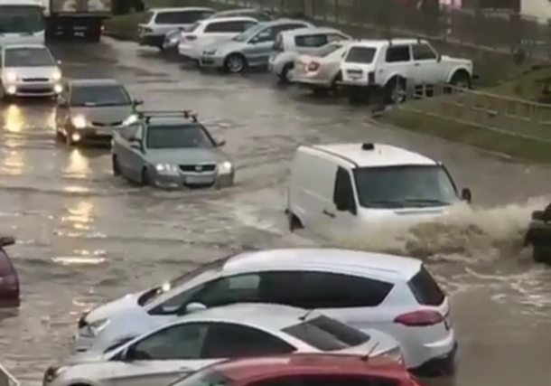 Дайте Краснодару дождь: Ливни затопили прибрежные города Кубани
