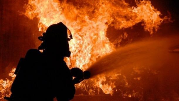 В ночном пожаре в Краснодаре пострадал человек