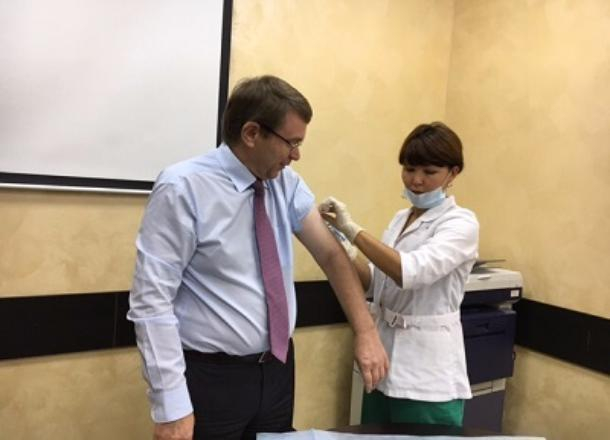 Депутаты Городского Собрания Сочи привились от гриппа
