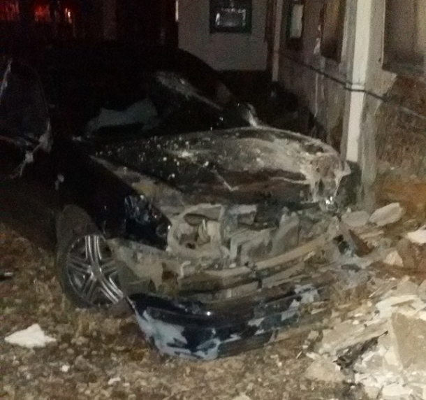 Пьяный водитель поздно ночью протаранил дом на Кубани