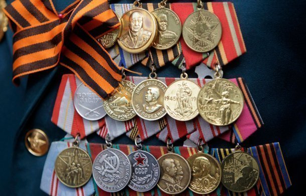 Молодой человек украл у ветерана ВОВ боевые медали в Новороссийске