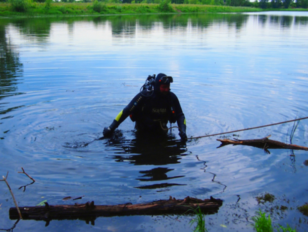 Во время свадьбы на Кубани в озере утонул мужчина