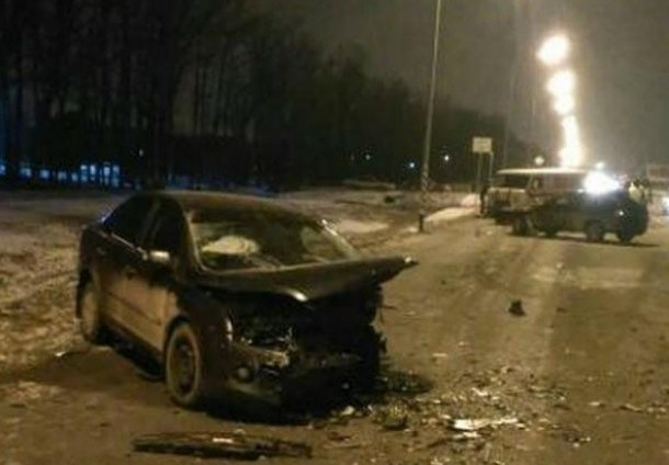 На выезде из Краснодара в лобовом столкновении погиб молодой парень