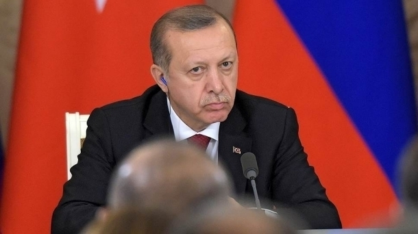 Президент Турции потребует в Сочи разрешить продавать помидоры и выдавать визы