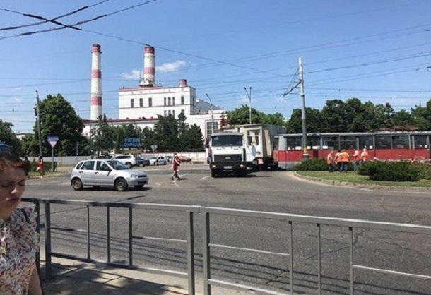 Из-за ДТП с участием трамвая в Краснодаре образовалась пробка