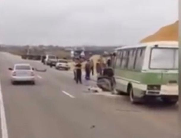 Два человека погибли в ДТП с вахтовым автобусом на Кубани