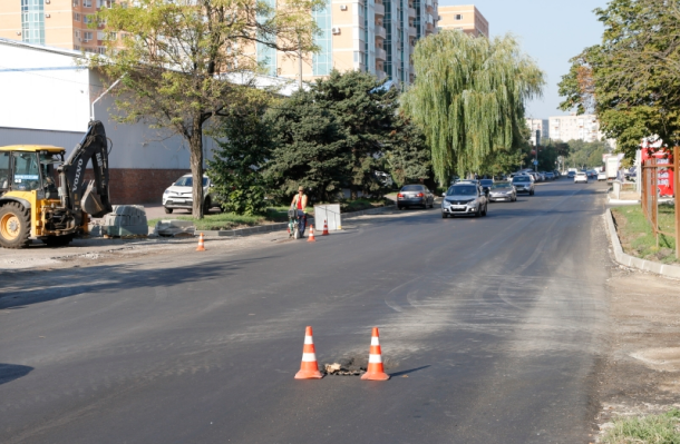 Мэр Краснодара запретил перекрывать на ремонт улицы Дальнюю и Гаражную