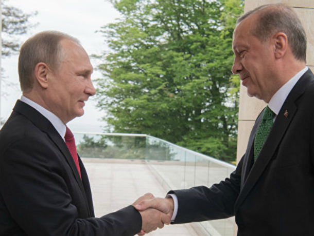 «Не хотят твои работать»: Путин подшутил над Эрдоганом в Сочи