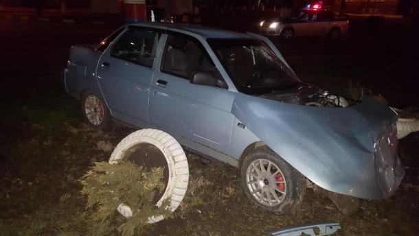 Пьяный водитель, проскочив на «красный», чуть не убил девушку в Армавире