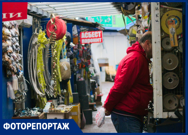 «Сюда поколениями ходили»: что говорят торговцы о сносе «скобяных рядов» Краснодара