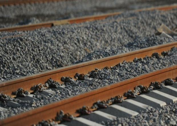 В Краснодаре 27-летний мужчина погиб под колесами поезда