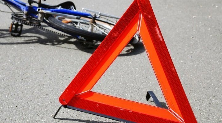 На трассе под Краснодаром женщина насмерть сбила пожилого велосипедиста