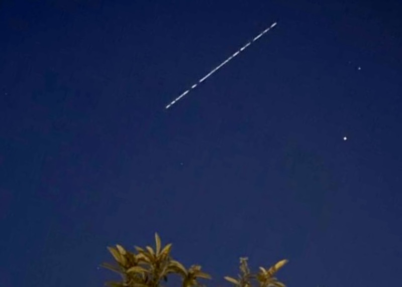 Над Краснодарским краем пролетели спутники SpaceX Starlink Илона Маска