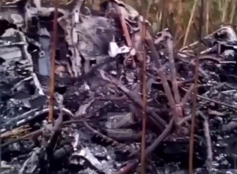63-летний пилот погиб при крушении вертолета Ми-2 на Кубани