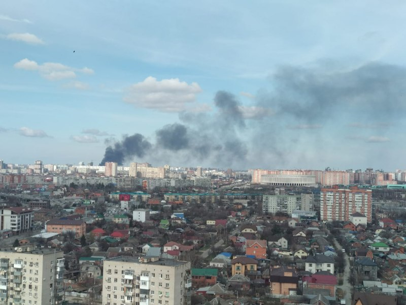 Пожар на складе в Краснодаре удалось потушить