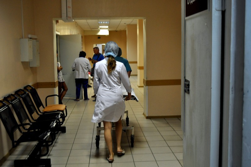 В кубанской школе произошло массовое отравление: 15 учащихся обратились в больницу