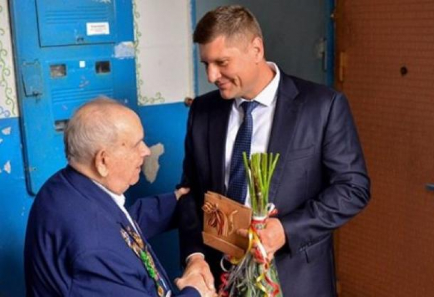 До глубины души поразило вице-губернаторов Кубани общение с ветераном ВОВ