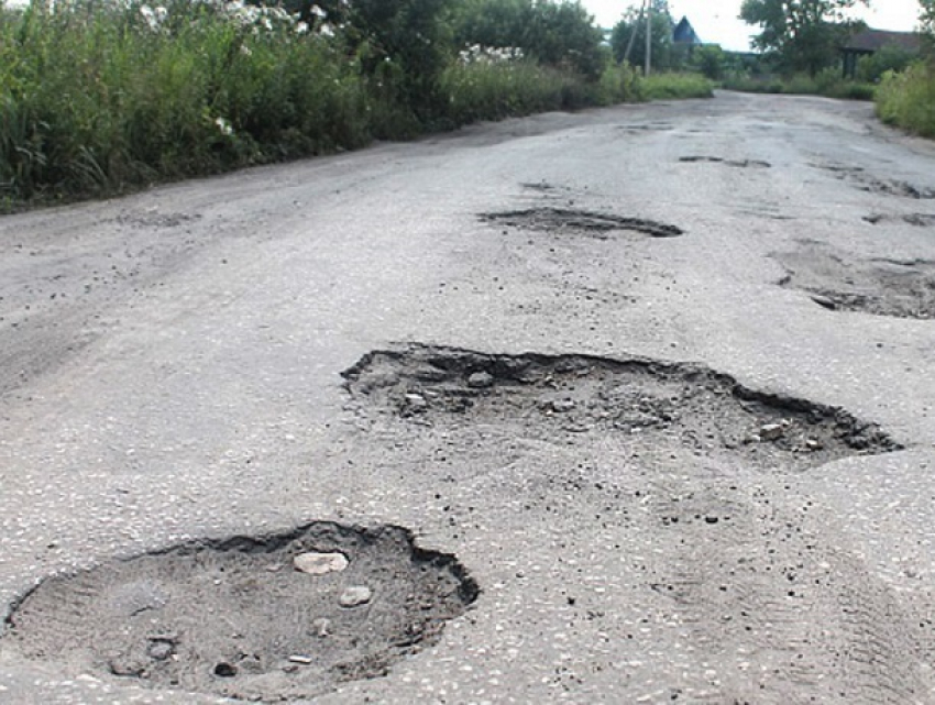 «Вредители делают дороги в Краснодаре»: у жителей не хватает цензурных слов