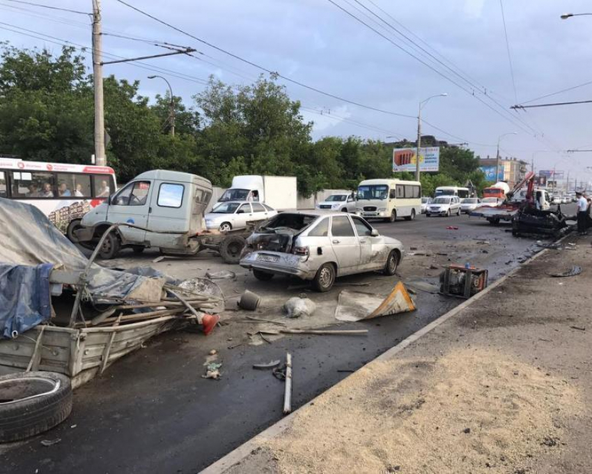 17-летний сын экс-полицейских врезался в толпу дорожников в Краснодаре, уходя от погони ДПС