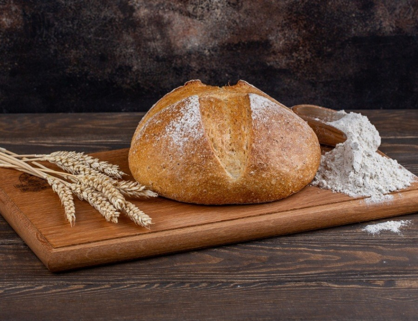 «Тесто не производится, а рождается»: почему артизанский хлеб такой вкусный