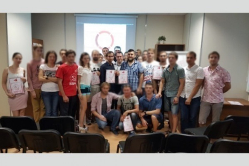 Кандидаты от КПРФ И. Жилищиков и А. Сафронов провели совместную встречу с молодыми избирателями