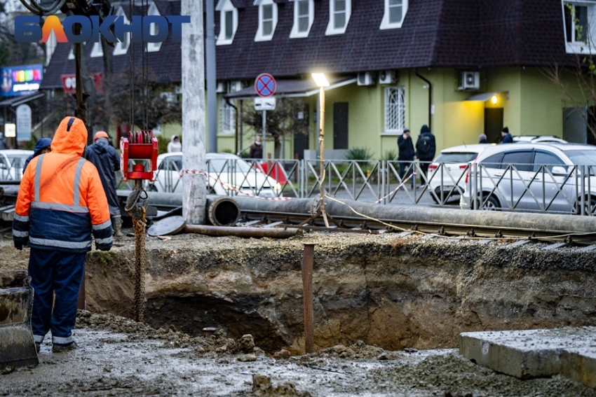 На Кубани 8 городов и районов не справились с поручением губернатора о замене водопровода
