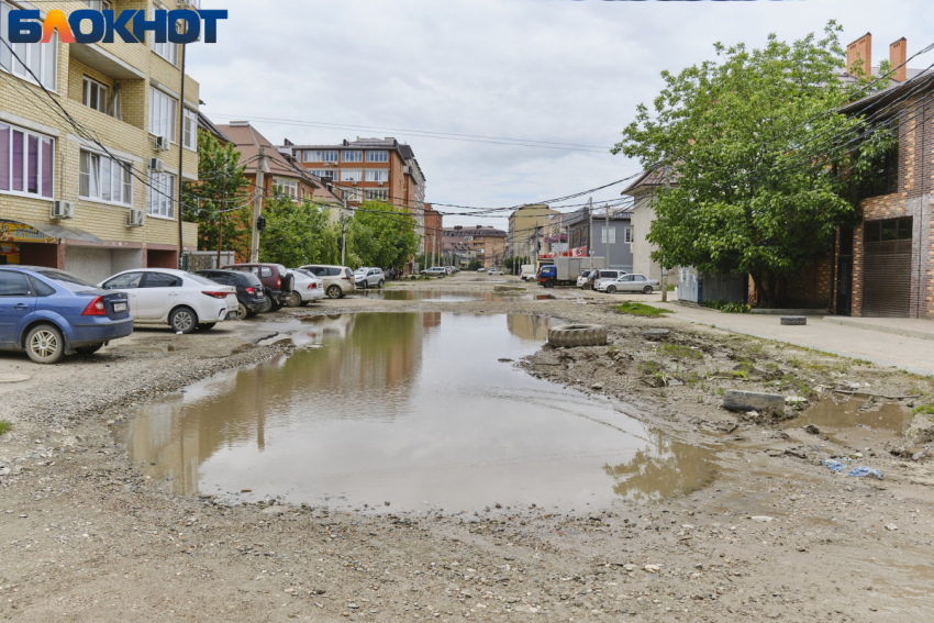 Краснодарцев предупредили о дождях и граде