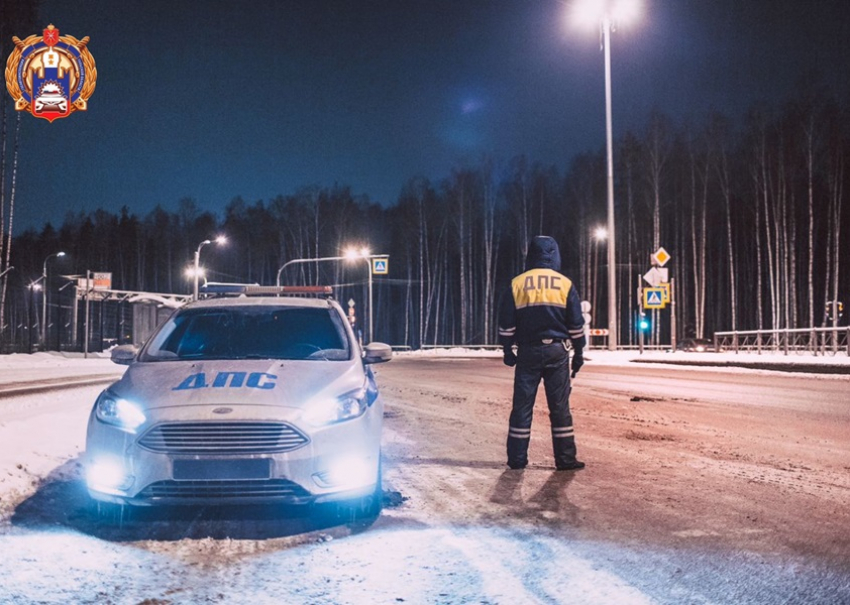 На трассе М-4 «Дон» спасли замерзающих пассажиров автобуса «Москва – Краснодар» 